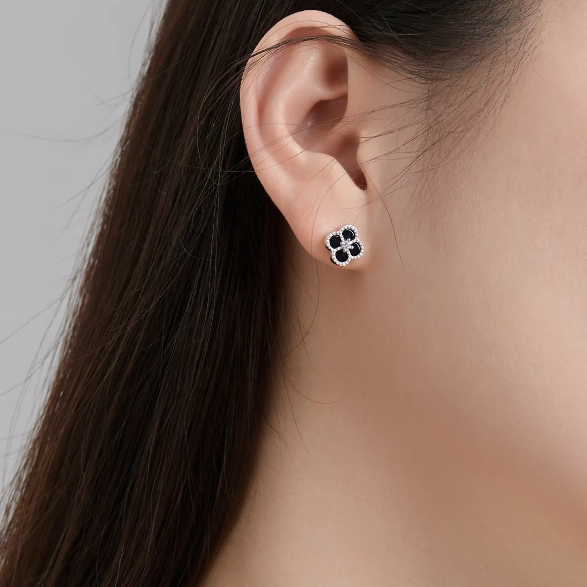 Black Onyx Clover Stud Earrings