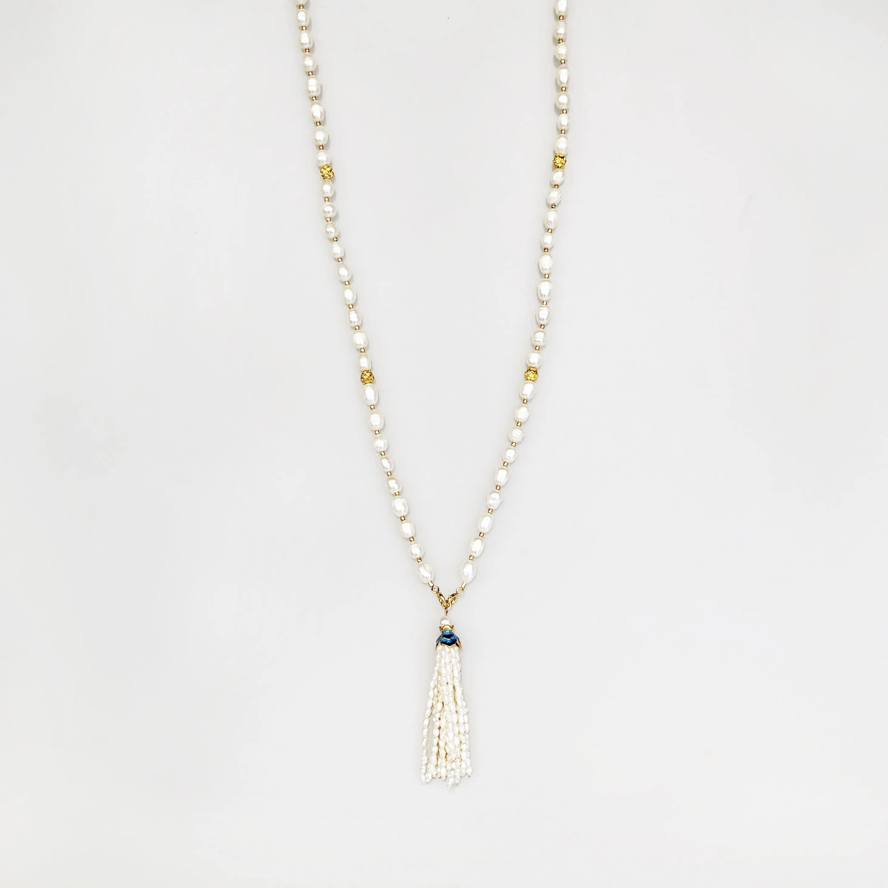 Return to Origin Pearl Necklace Set