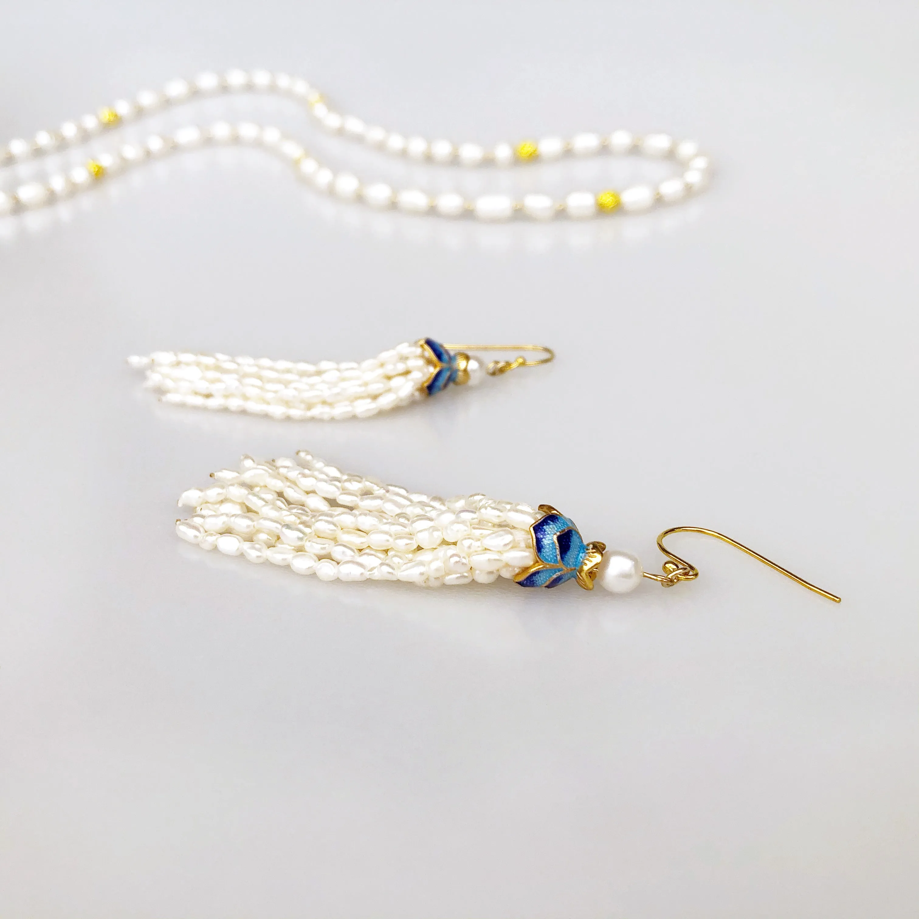 Return to Origin Pearl Necklace Set