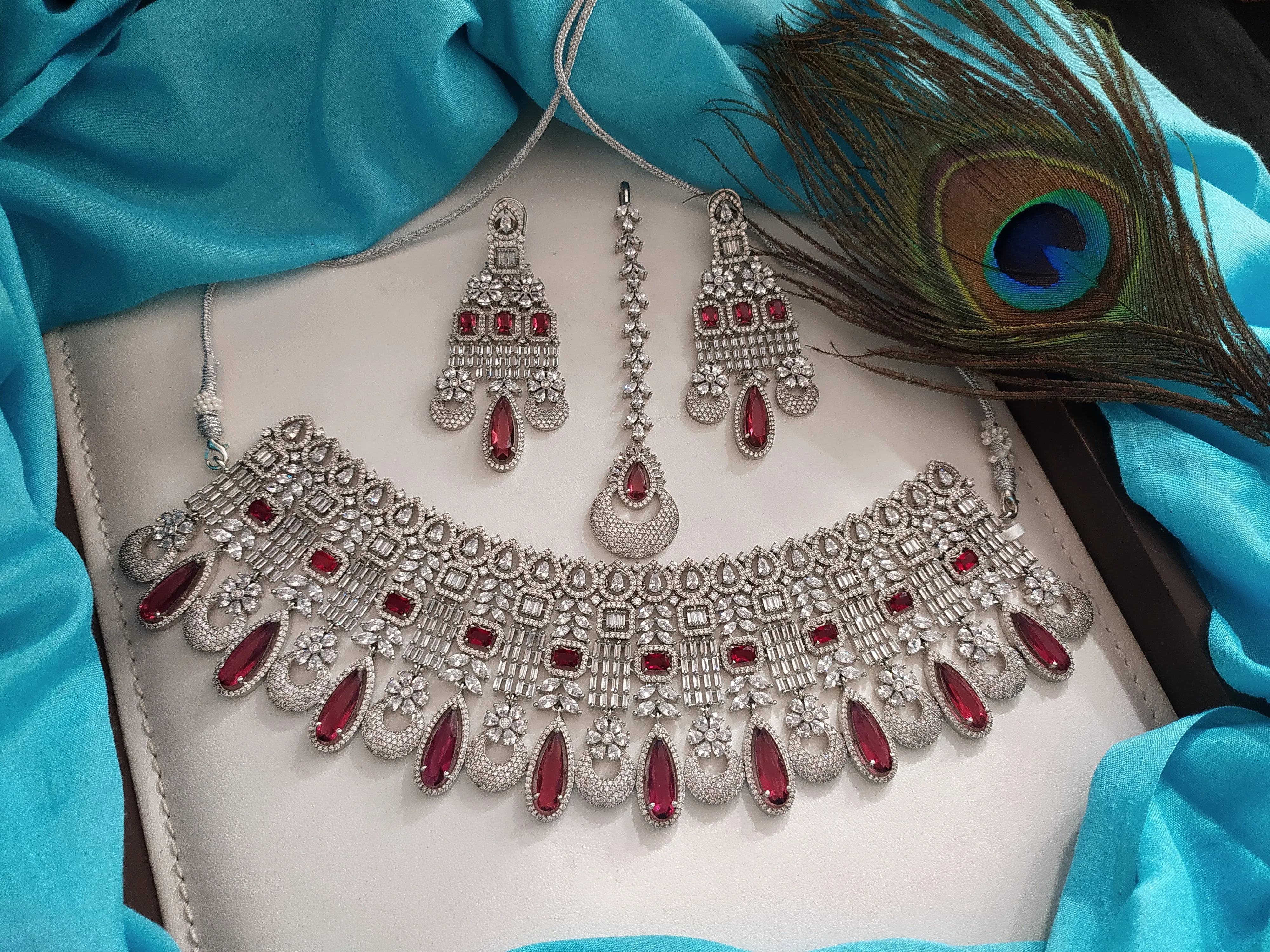 Splendid Bridal Choker set with jewelry accessories in Ruby Color Stones