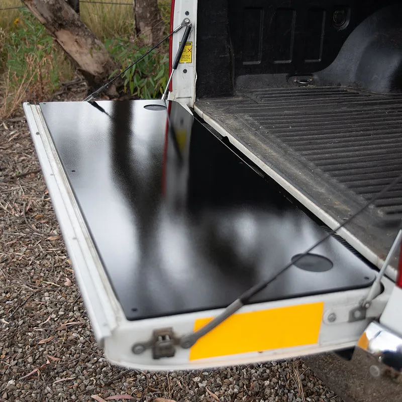 Toyota Hilux Tailgate Chopping Board